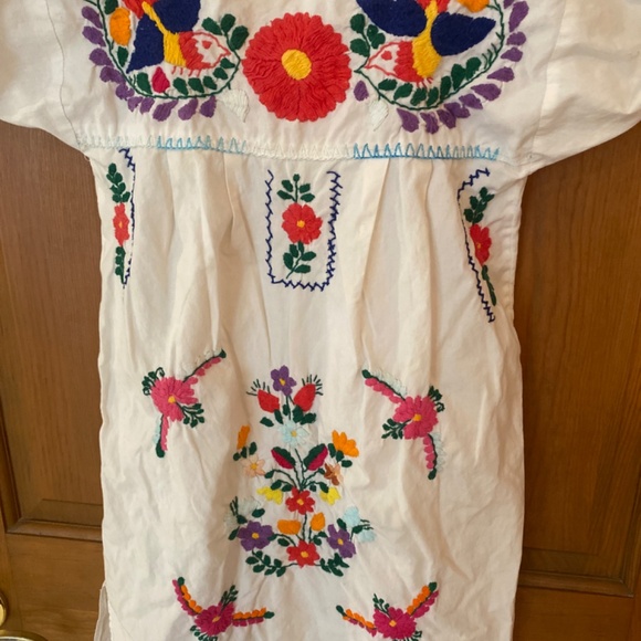 Vintage Hand Embroidered Girls Dress - Picture 2 of 7